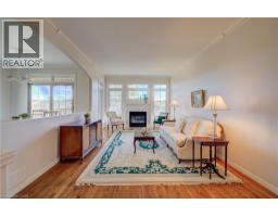 165 CHANDOS Drive UnitNo. 40 - 9