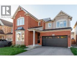 36 BEATTIE Crescent - 2