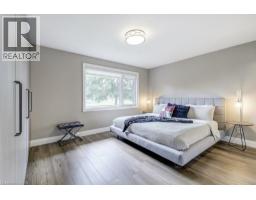 542 PARIS Road - 15