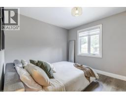 542 PARIS Road - 18