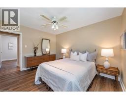 97 ELLIS Crescent S - 12