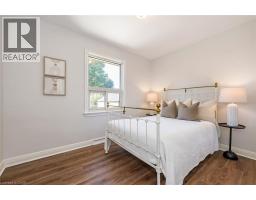 97 ELLIS Crescent S - 14