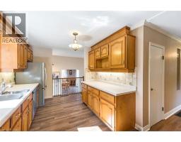97 ELLIS Crescent S - 17