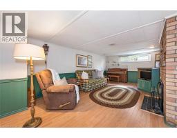 97 ELLIS Crescent S - 25