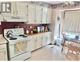 21 CARRIAGE Road - 11