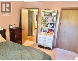 21 CARRIAGE Road - 20