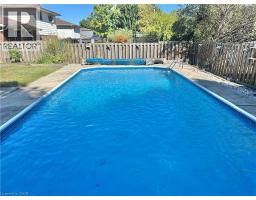 21 CARRIAGE Road - 31