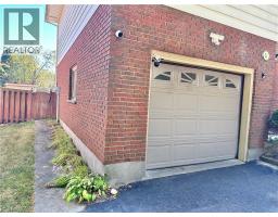 21 CARRIAGE Road - 35