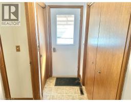 21 CARRIAGE Road - 4