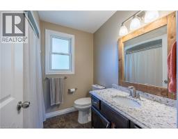 22 FALLS Crescent - 19
