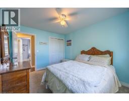 22 FALLS Crescent - 23