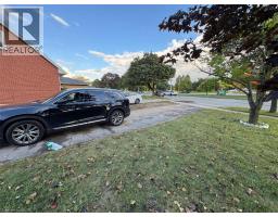 276 ERB Street E - 23