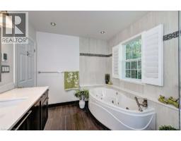 527 RIVER Road - 26