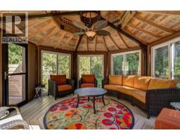 527 RIVER Road - 45