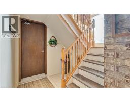 54 BEE Street - 26