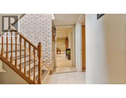 54 BEE Street - 27