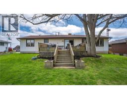 54 BEE Street - 39