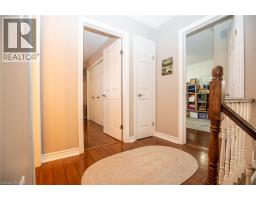 51 LESLIE Avenue - 20