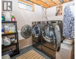 51 LESLIE Avenue - 35