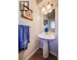 260 WESTMEADOW Drive - 12