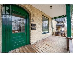 17 HILDA Place - 2