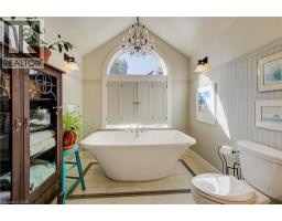 57 BROCK Street - 34