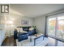 211 VERONICA Drive UnitNo. 10 - 14