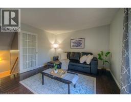 211 VERONICA Drive UnitNo. 10 - 15
