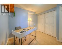 211 VERONICA Drive UnitNo. 10 - 17