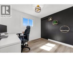 197 DUNSDON Street - 10