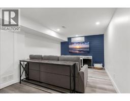 197 DUNSDON Street - 17