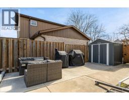 197 DUNSDON Street - 24