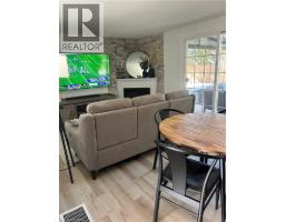 197 DUNSDON Street - 30