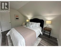315 SIMCOE Street - 11