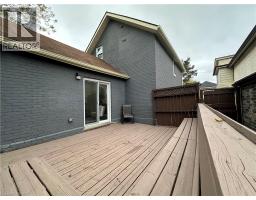 315 SIMCOE Street - 27