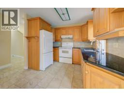 492 EPHRAIM Street - 10