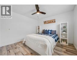 10 BROKEN OAK Crescent - 14