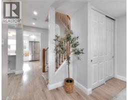 112 CEDAR Street S - 14