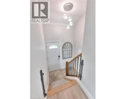 112 CEDAR Street S - 17
