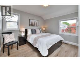 112 CEDAR Street S - 19