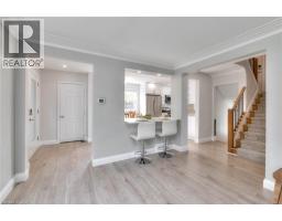 112 CEDAR Street S - 4