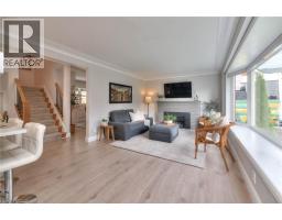 112 CEDAR Street S - 9