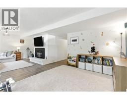 210 NORTHLAKE Drive - 31