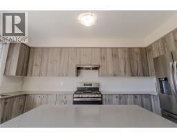 139 FAIREY CRESCENT Crescent - 10