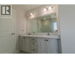 139 FAIREY CRESCENT Crescent - 17