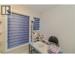 139 FAIREY CRESCENT Crescent - 23