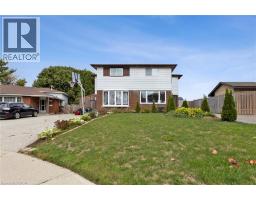 122 MOOREGATE Crescent - 1