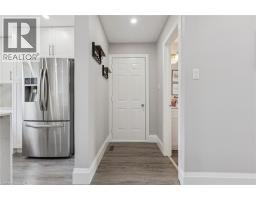 122 MOOREGATE Crescent - 18