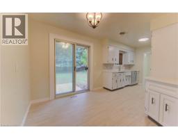 88 ELLIS Crescent S - 14