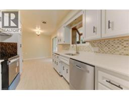 88 ELLIS Crescent S - 17